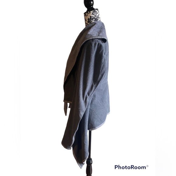 𝅺lululemon Presence Of Mind Jacket Fossil - Picture 9 of 11